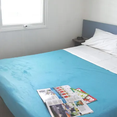 度假居 Duca Amedeo Village By Interhome *